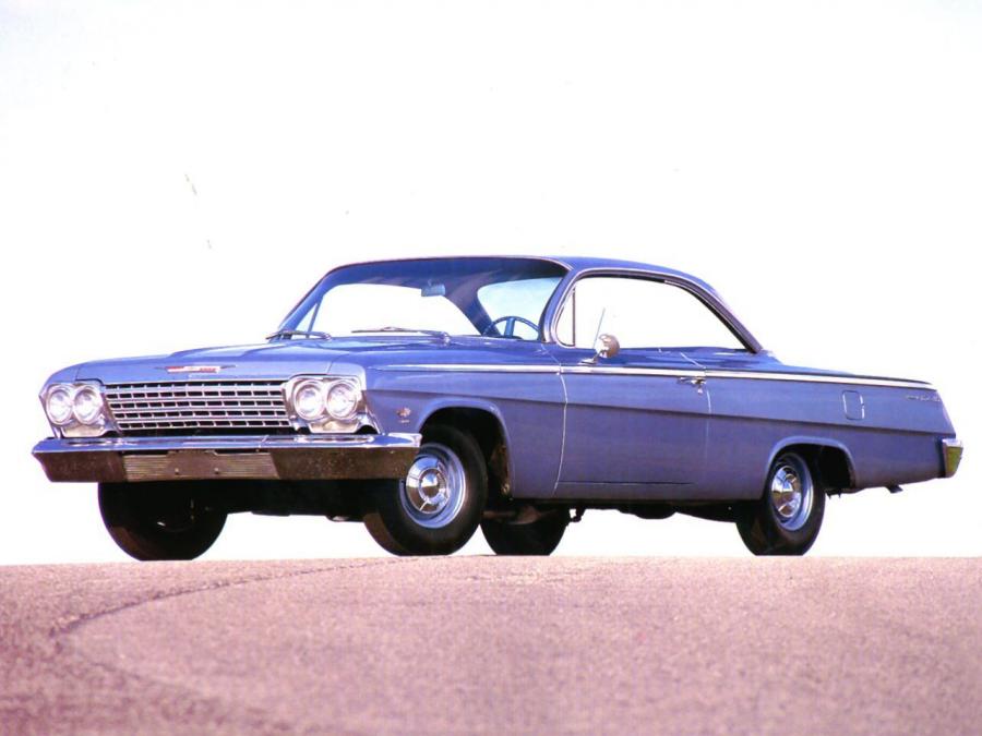  Chevrolet Bel Air Sport Coupe 1962 года  (фото 15 из 20)